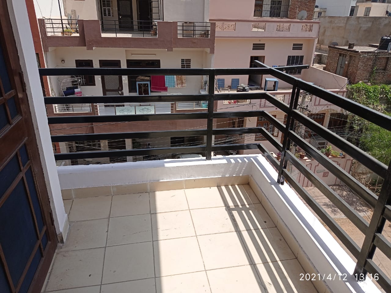 3 BHK Semi Furnished Flat for Rent Near Vivek Vihar Metro-Vivek Vihar Metro Station-Jaipur